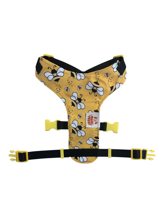 Bold Bee Print Dog Harness – Adjustable, Comfortable & Stylish