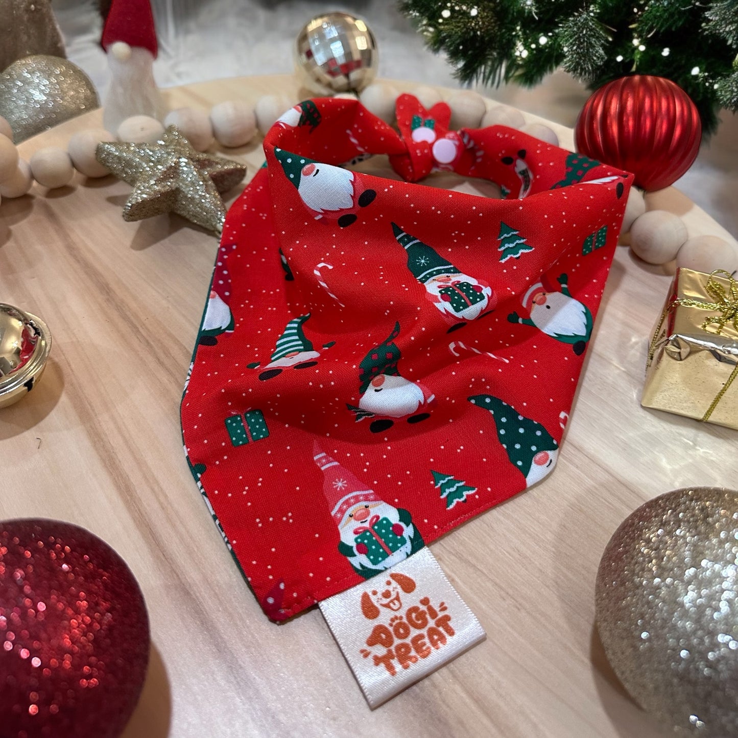 Christmas Basics Gnomes - Red Bandana