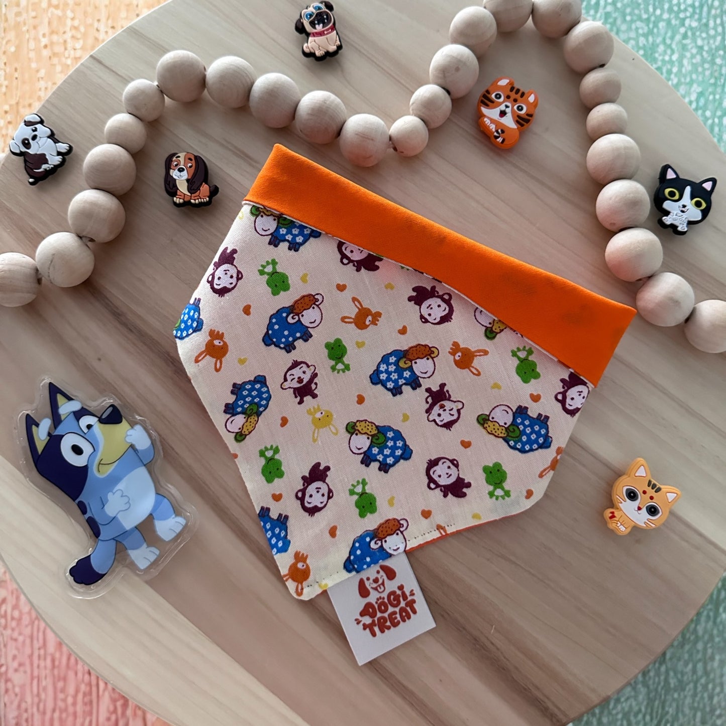 Baa-Baa Bandana